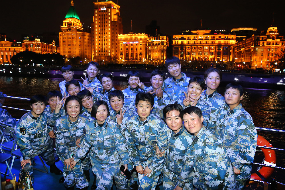 解放军报 第5版 双拥视界 军地周刊